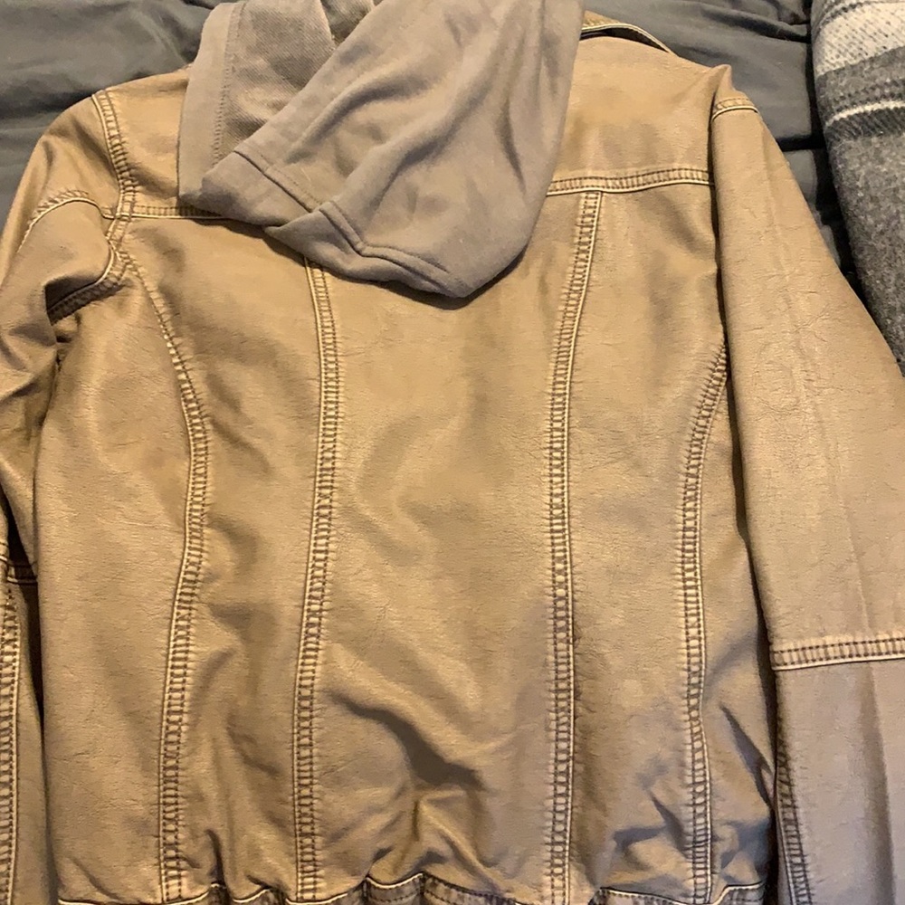 Hooded faux leather jacket - Picture 3 of 6